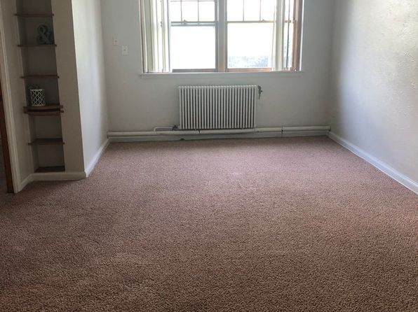 1834 1st Ave NE APT 106