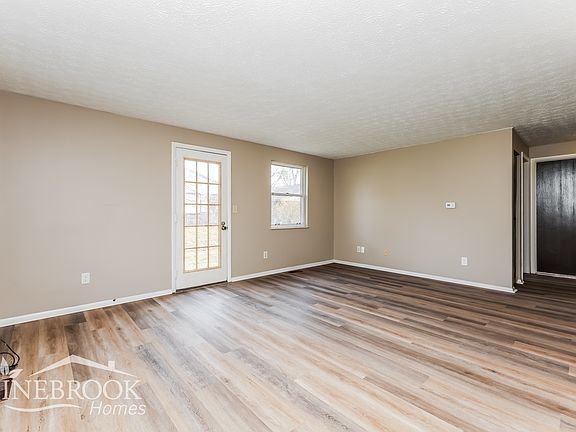 3rd image of 8178 Mount Mansfield Dr