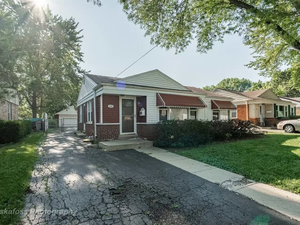 235 S 2nd Ave, Lombard, IL 60148