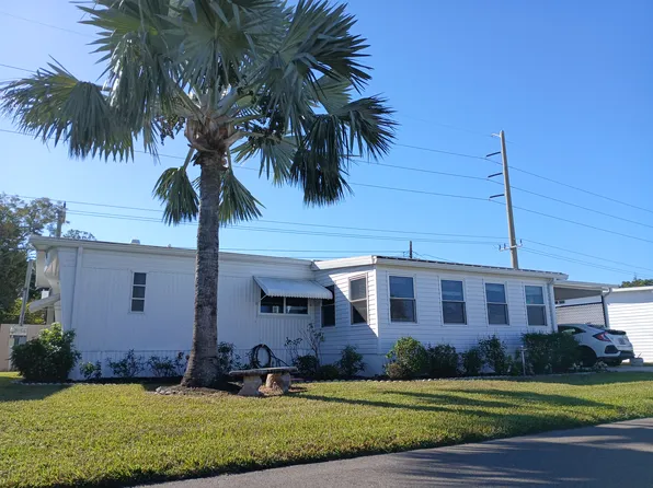 904 52nd Avenue Ter W #T904, Bradenton, FL 34207