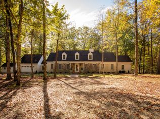 324 Rattlesnake Spring Rd, Sewanee, TN 37375