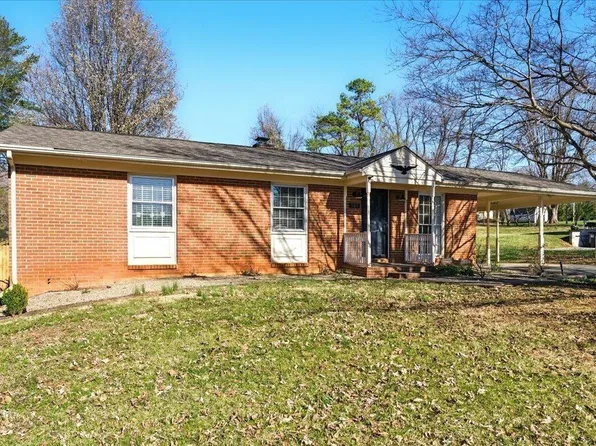 505 Dawnridge Dr, Lynchburg, VA 24502