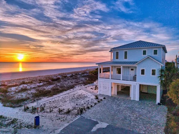 106 25th St, Pt Saint Joe, FL 32456