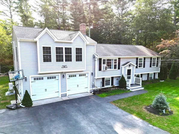 142 Sarah Sherman Rd, Rochester, MA 02770