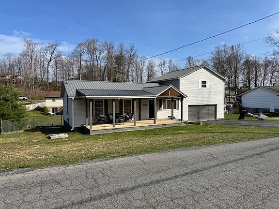 2nd image of 160 Orchard Wood Dr
