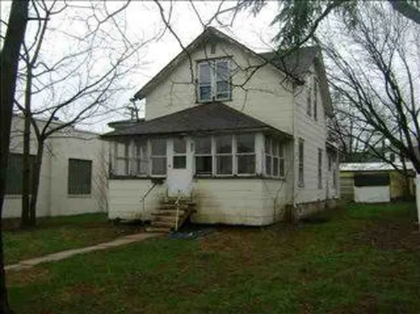 308 W 5th St, Neillsville, WI 54456