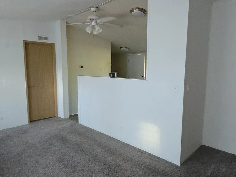 6445 N Dover Rd — Photo 10