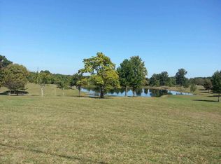 0 Old Blacktop Rd, Mc Ewen, TN 37101