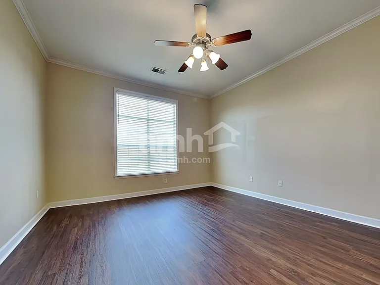 375 Vaiden Ridge Dr N — Photo 10
