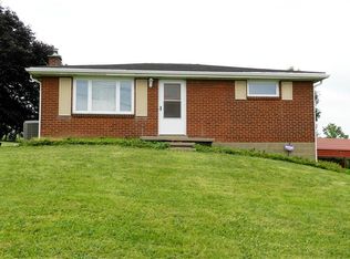 118 Garfield Rd, Mount Pleasant, PA 15666