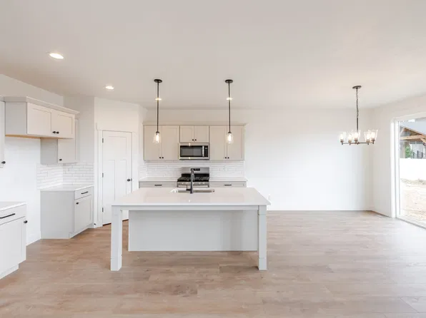LOT 1 S Bigbend Ridge Cv #12422, Herriman, UT 84096