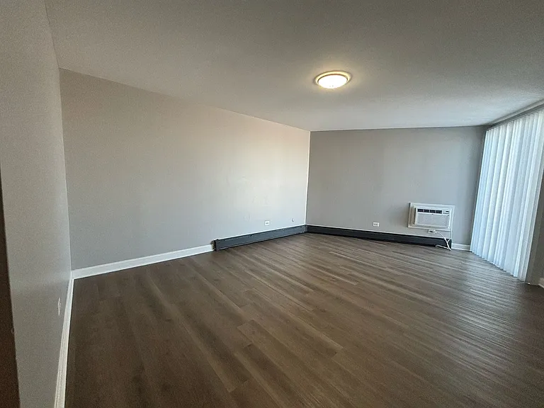 Northgate Addison Apartments — Photo 23
