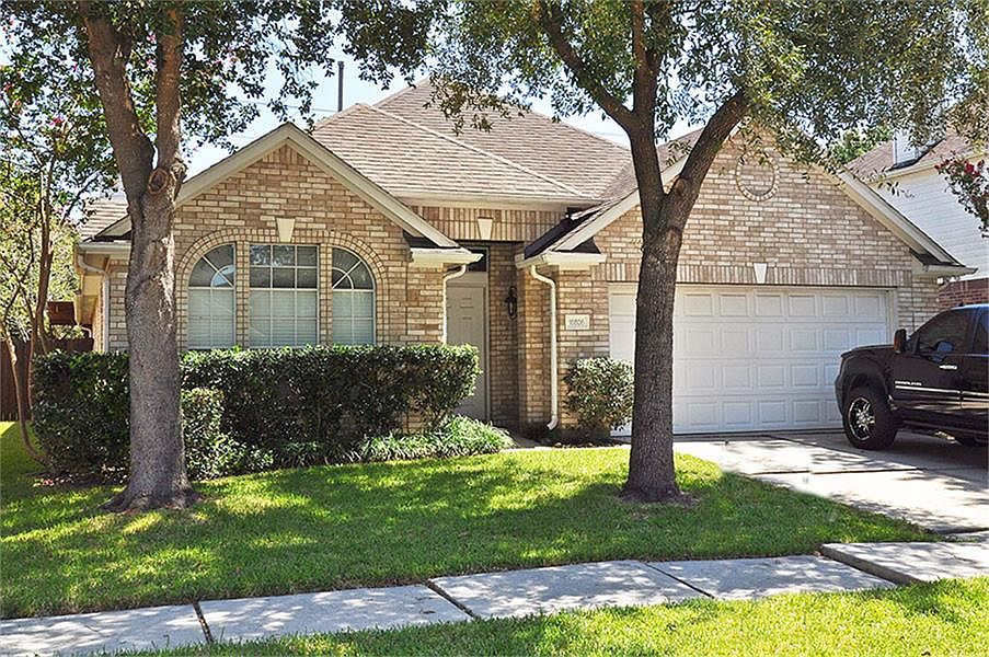 1st image of 18806 Summer Anne Dr