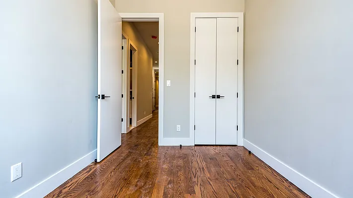 Rented by Nooklyn NYC LLC | media 24