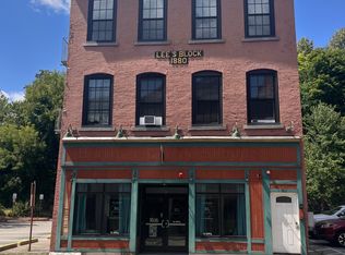 66 Main St #3F, Woonsocket, RI 02895