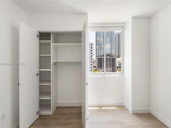 4th image of 850 N Miami Ave #W-1003