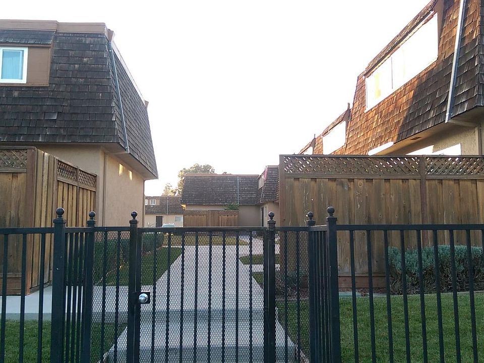 1st image of 2925 Florence Ave APT 5