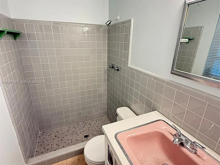 3558 Everglades Rd — Photo 13