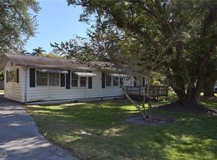 10461 McGregor Blvd, Fort Myers, FL 33919