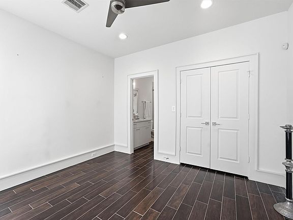 4th image of 5497 Lampasas St