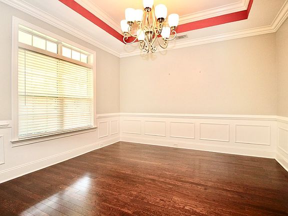 3rd image of 4752 San Saba Dr