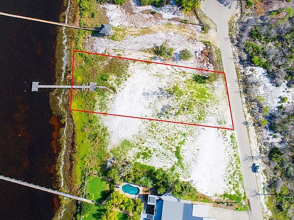 3rd image of 7064 Leeward St
