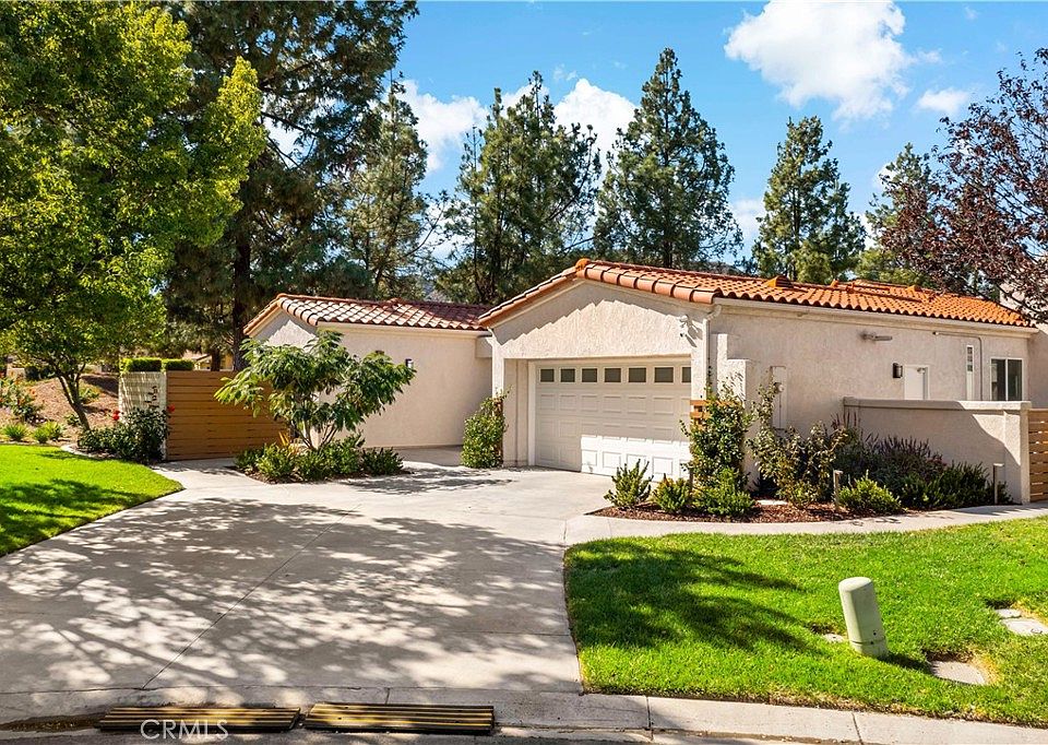 1st image of 38375 Turnberry Ct