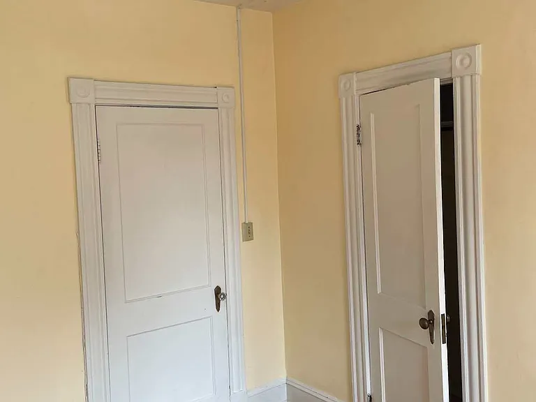 24 Bradley St — Photo 9