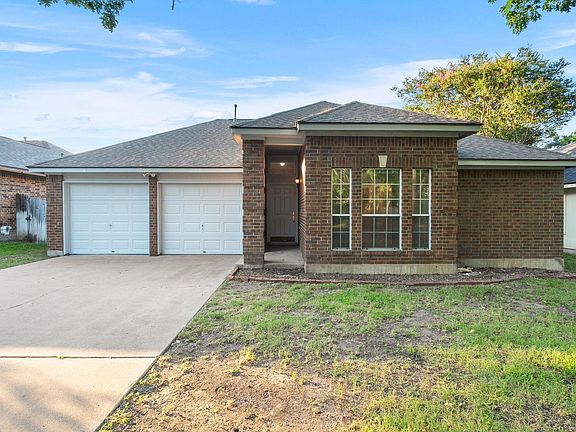 2nd image of 2802 Alexander Dr