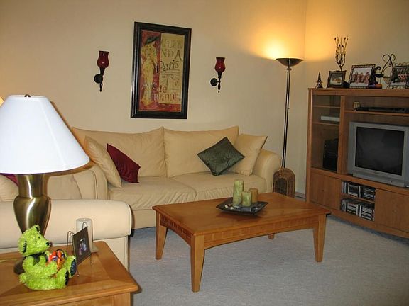 5th image of 8397 S Haven Ln