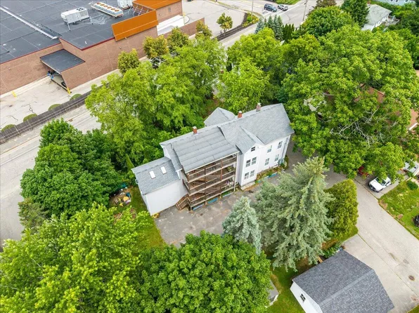 7 Emmons Place, Biddeford, ME 04005