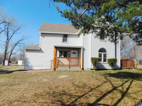 700 N Washington St, Auburn, KS 66402