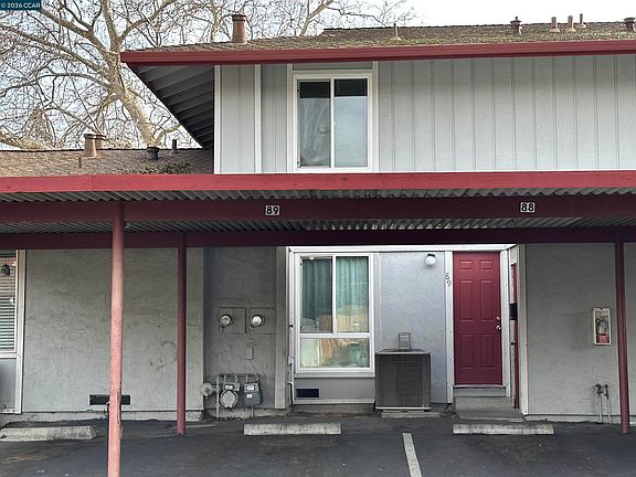 2nd image of 89 Villa Cir