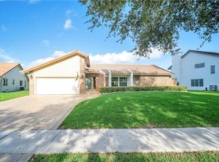 1049 NW 99th Ave, Plantation, FL 33322