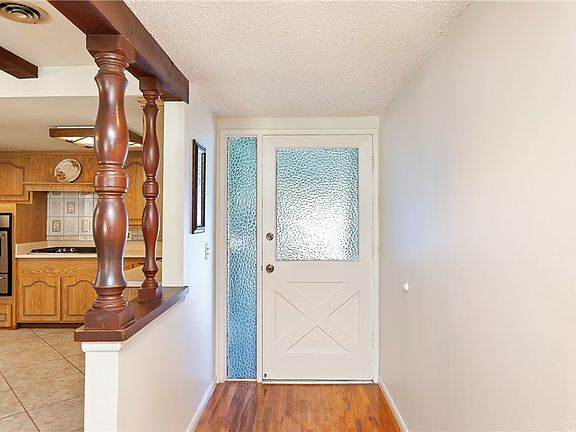 5th image of 16142 Silvergrove Dr