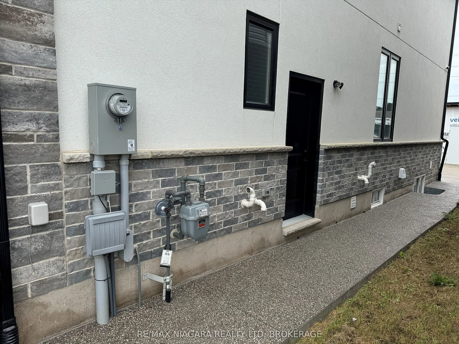 2 bed, $1,950 — Photo 3