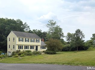 20 Stagecoach Road, Woodbury, CT 06798