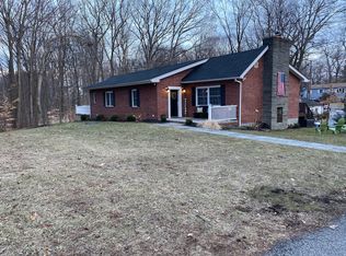 22 Newton Rd, Patterson, NY 12563