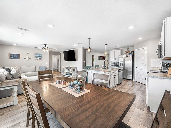 3rd image of 396 This Way