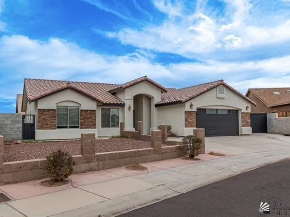 383 N Bernal Dr, San Luis, AZ 85336