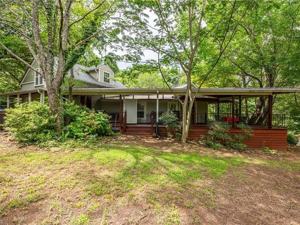 winston-salem-north-carolina-117618897 picture