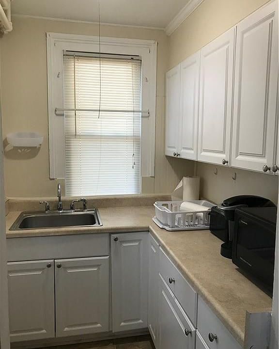 15 Hodge Ave Ansonia, CT Zillow