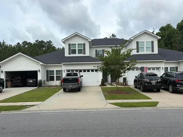 109 Lower Creek Dr, Richmond Hill, GA 31324