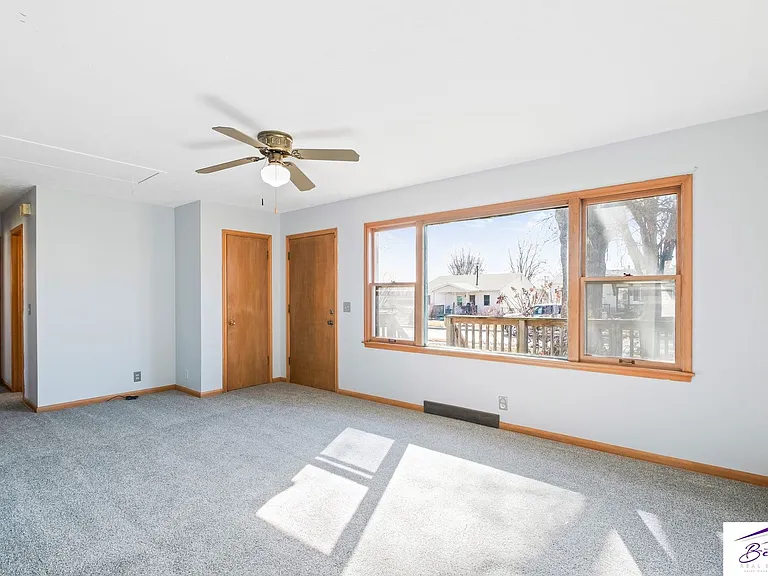 204 Shamrock Rd — Photo 6