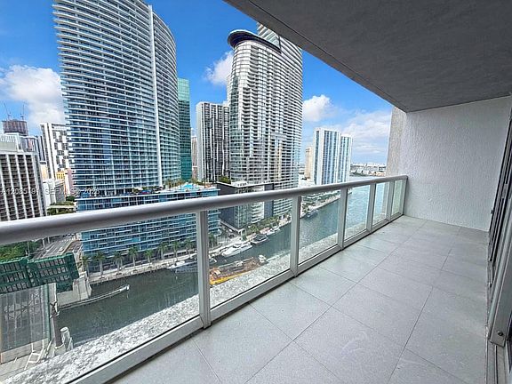 2nd image of 485 Brickell Ave APT 2303