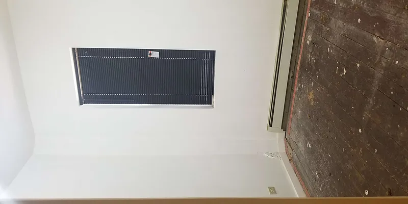 Rented by Paragon Real Estate Corporation | media 2