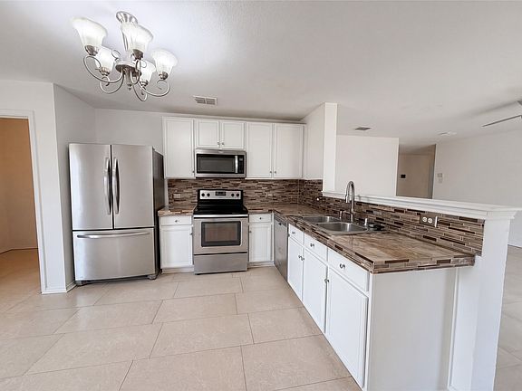 2nd image of 1120 Beaverwood Ln