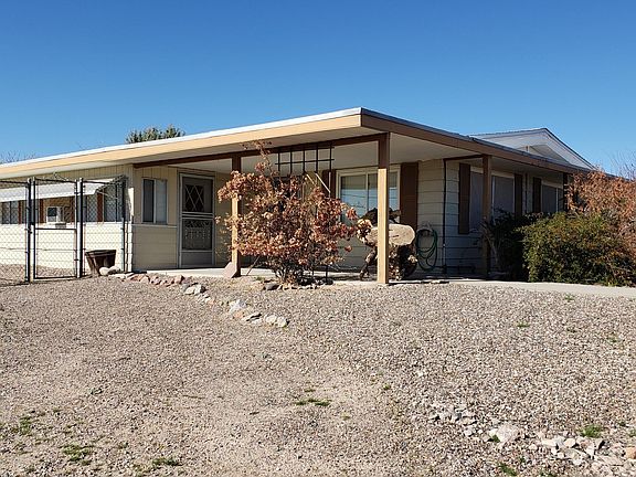 2nd image of 410 Juniper Ln