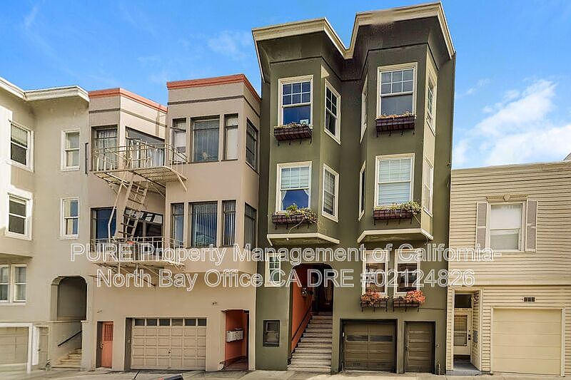 1st image of 1848 Stockton St