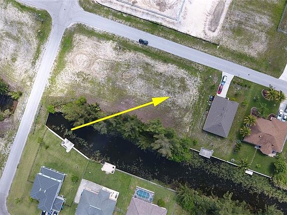 3rd image of 1944 SW 8th Pl